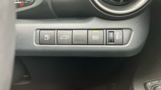 Toyota C-HR 1.8 Hybrid Design 5dr CVT Hybrid Hatchback